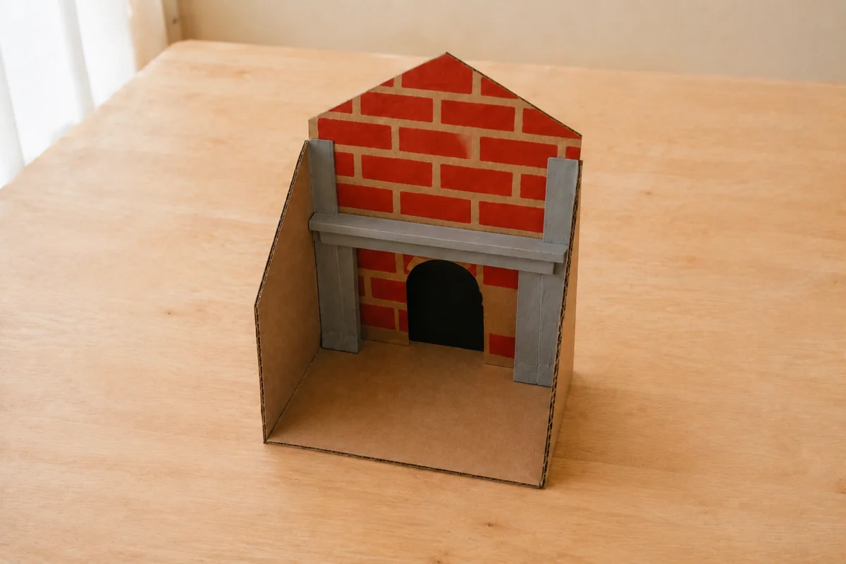 Cheminée de Noël en carton : décoration grandeur enfant