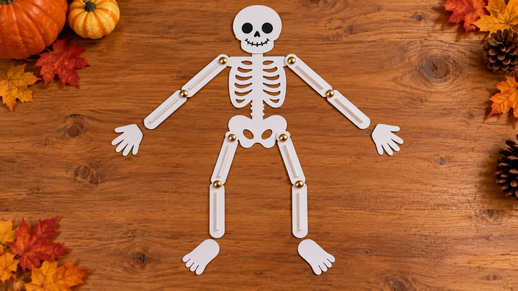 Assembler les quatre membres pour fabriquer Squelette articulé Halloween en pailles : huit vraies articulations