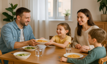 Apprendre la politesse aux enfants : astuces, jeux et routines