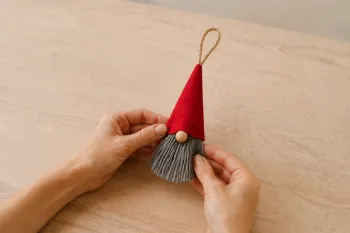 Gnome de Noël en laine : 10 modèles faciles
