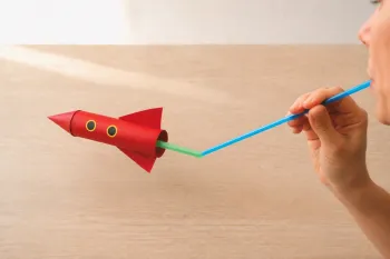 Fusée en paille : 10 modèles à fabriquer et tester