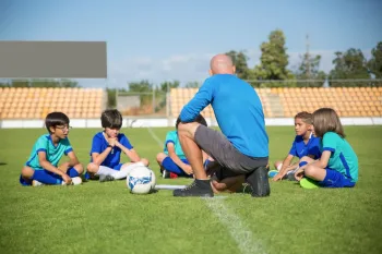 Premier entraînement de football enfant : comment le préparer ?
