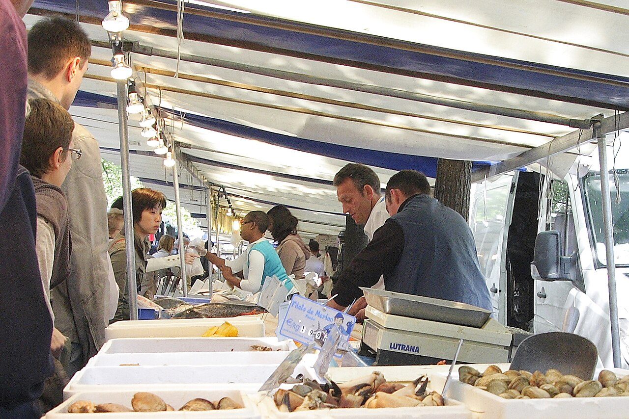 Marché Convention à Paris