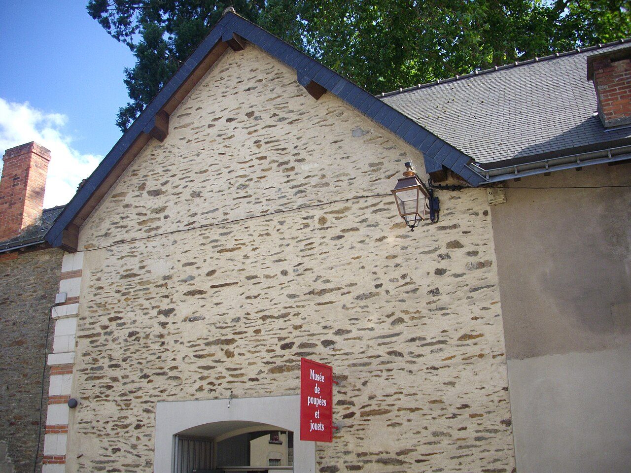 Musée de Poupées et Jouets à Josselin