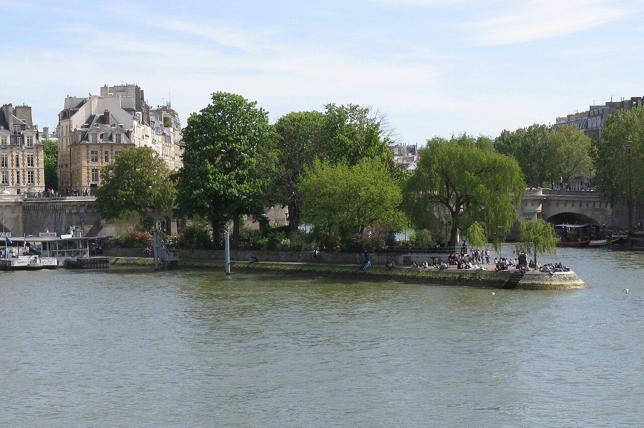 Square du Vert-Galant à Paris