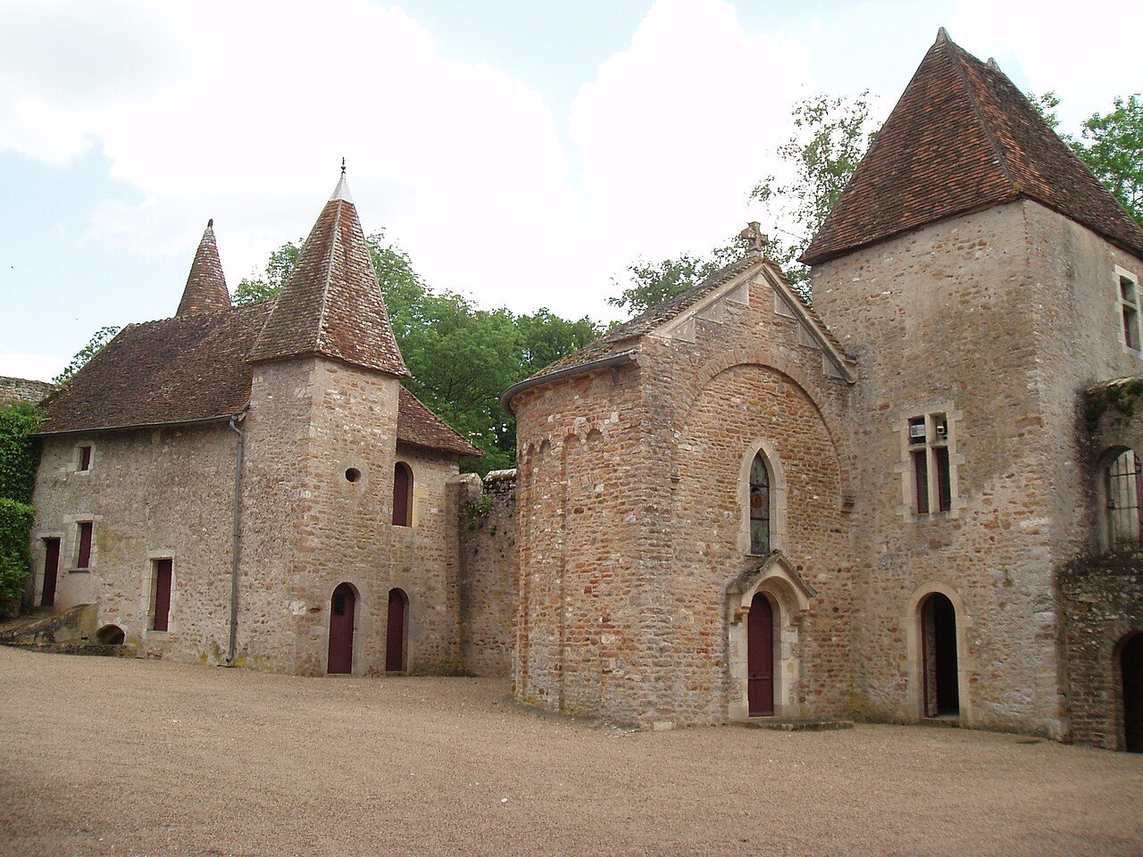 Château de La Chapelle-de-Bragny à La Chapelle-de-Bragny
