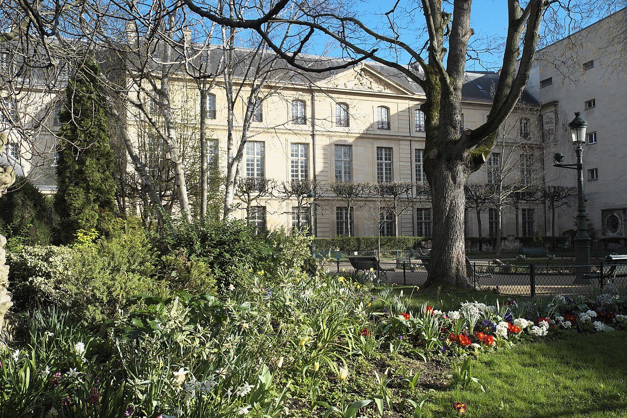 Square Georges Cain à Paris