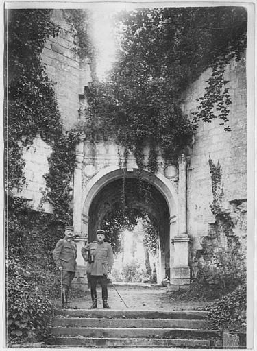 Vestiges du château de Fère-en-Tardenois à Fère-en-Tardenois