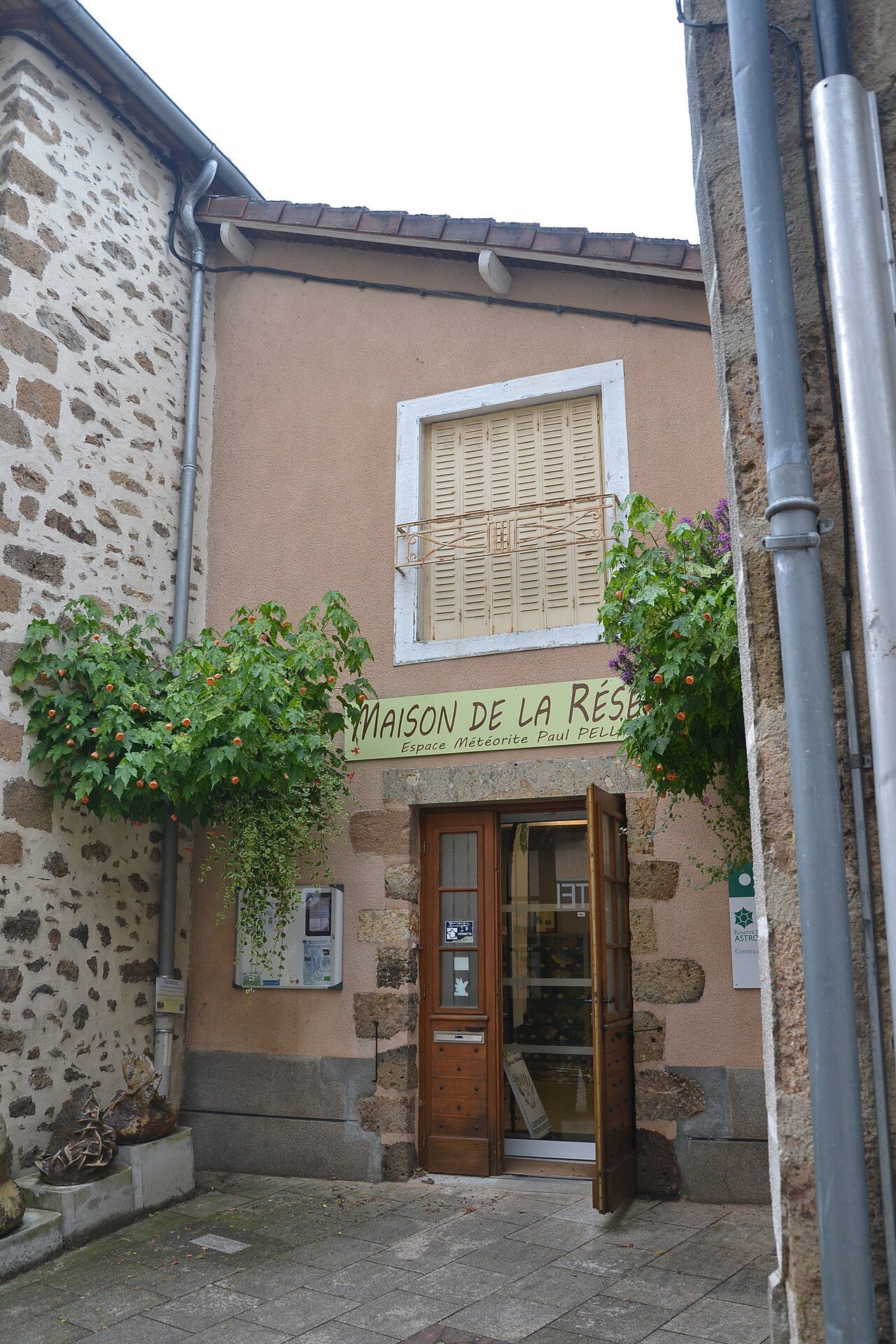 Maison de la Réserve – Espace Météorite Paul Pellas
