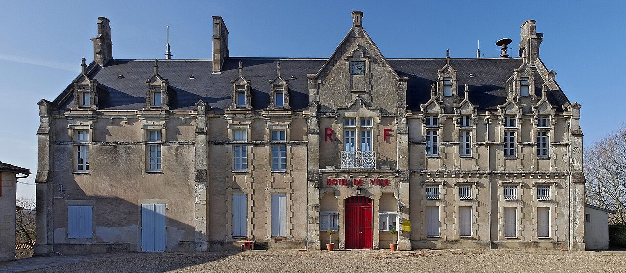 Plage des bords de Dronne à Saint-Aulaye à Saint Aulaye-Puymangou