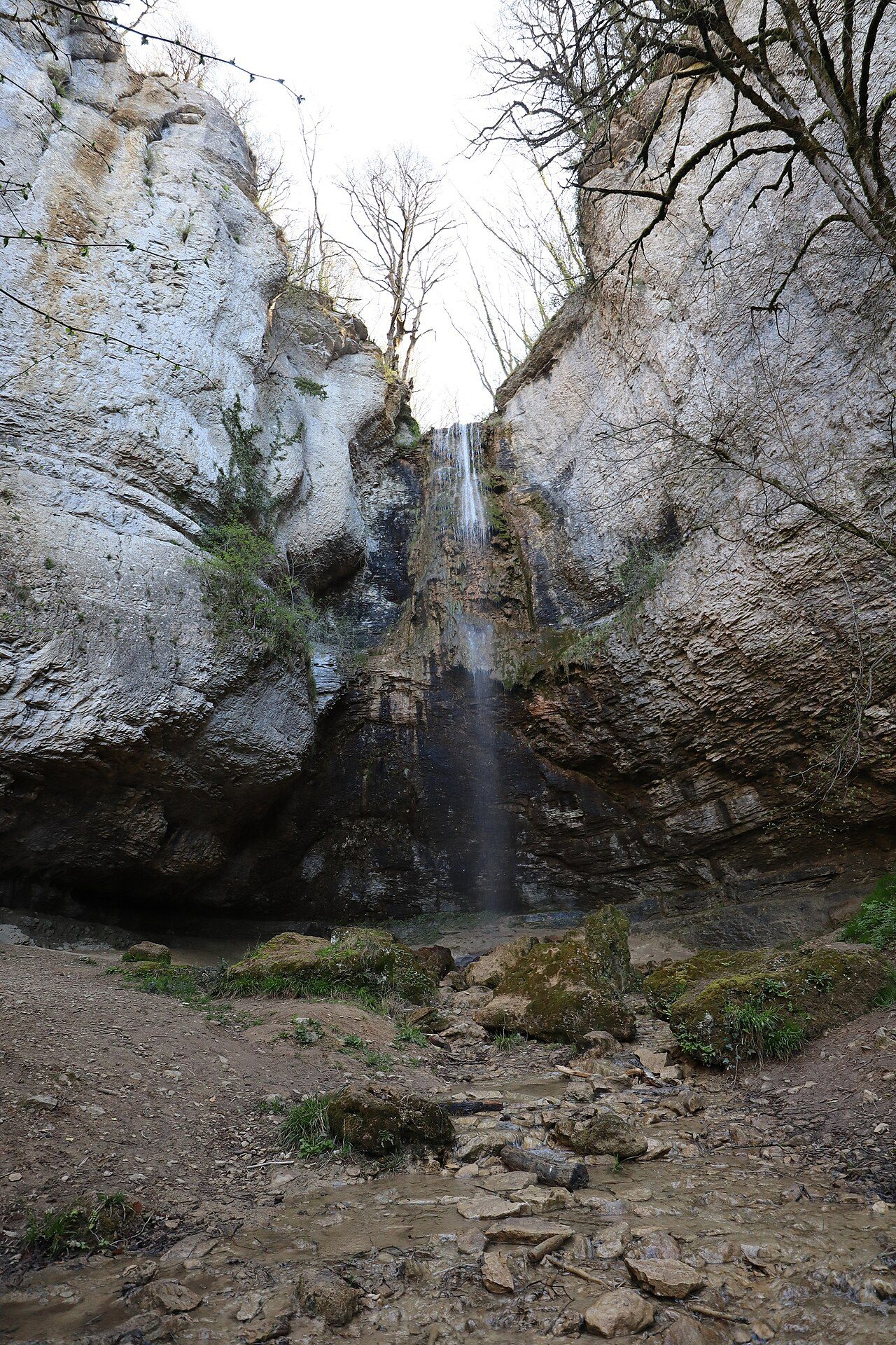 Cascade du Cirque du Bout du Monde à Cormot-Vauchignon
