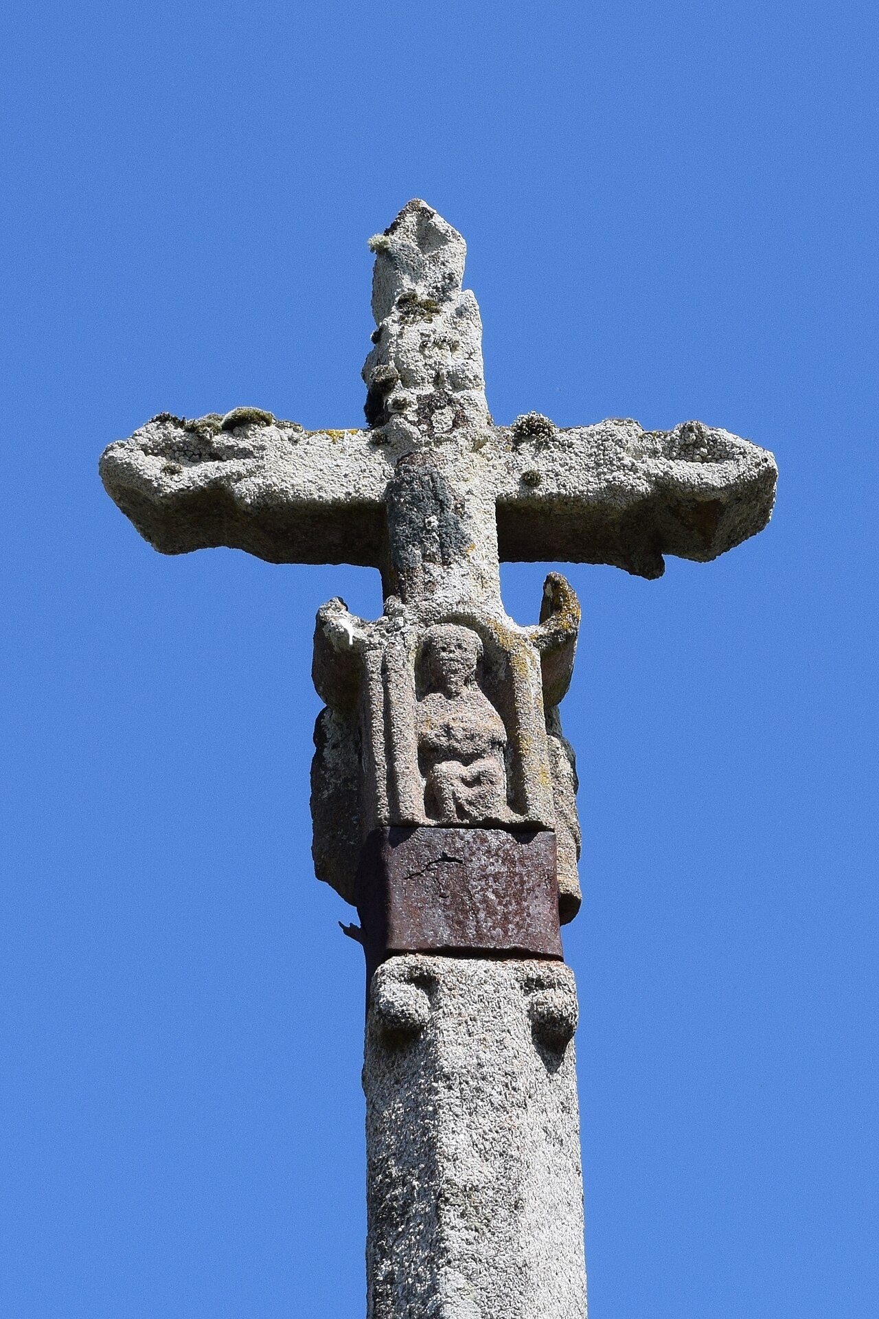Croix de Beaumont à Beaumont