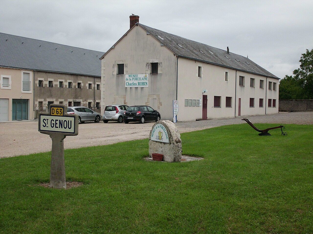 Musée de la Porcelaine "Charles Robin" à Saint-Genou