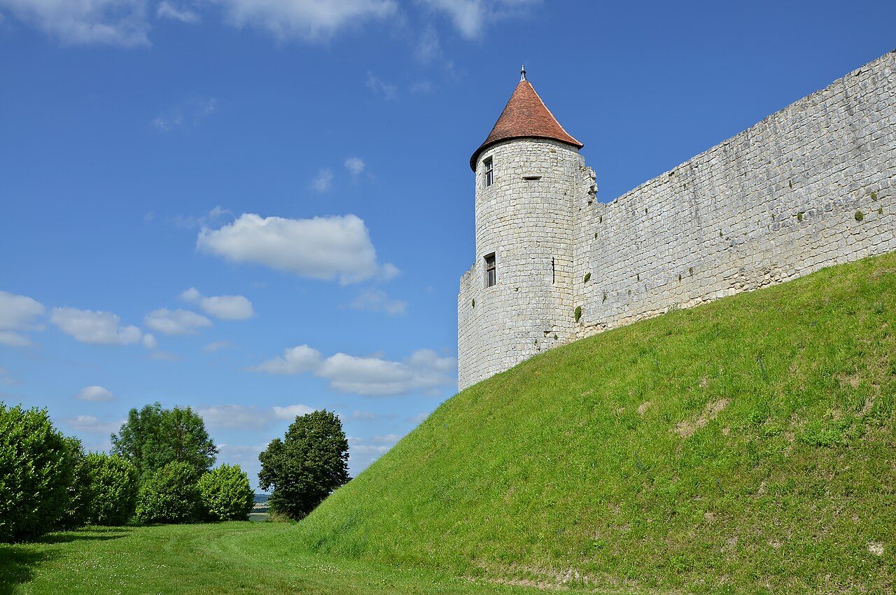 Château de Villebois-Lavalette à Villebois-Lavalette