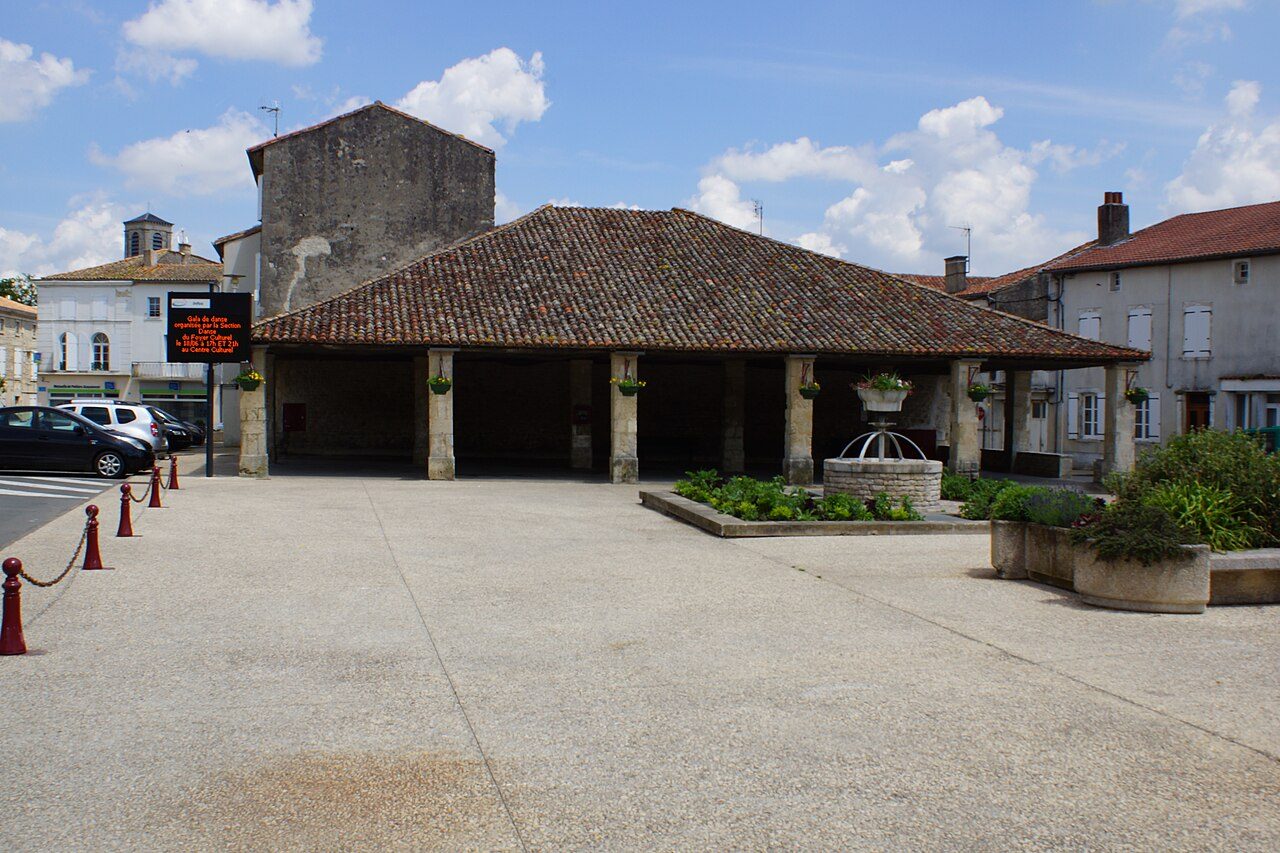 Chef-Boutonne, Petite Cité de Caractère