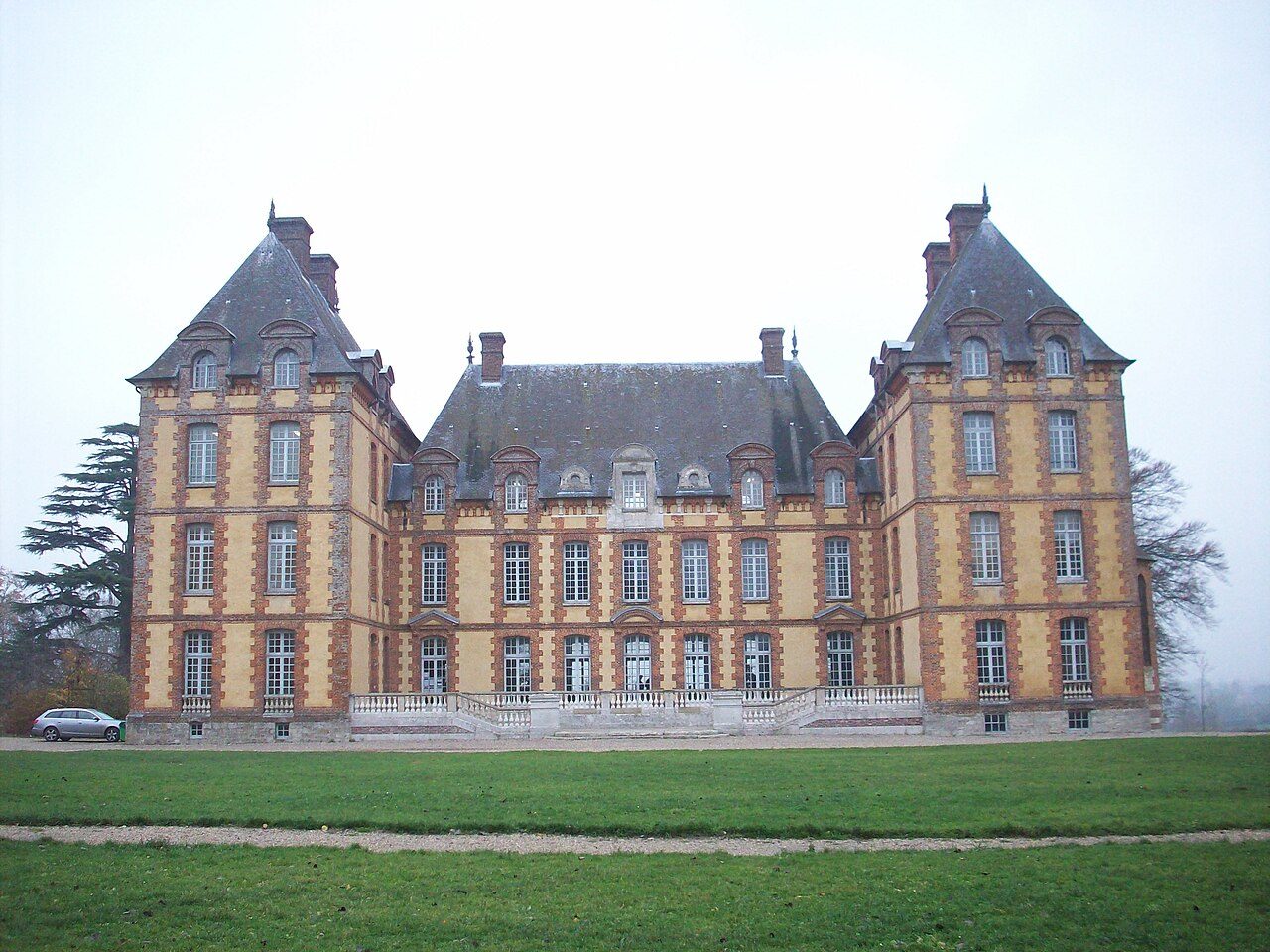Parc du château de Merval à Brémontier-Merval