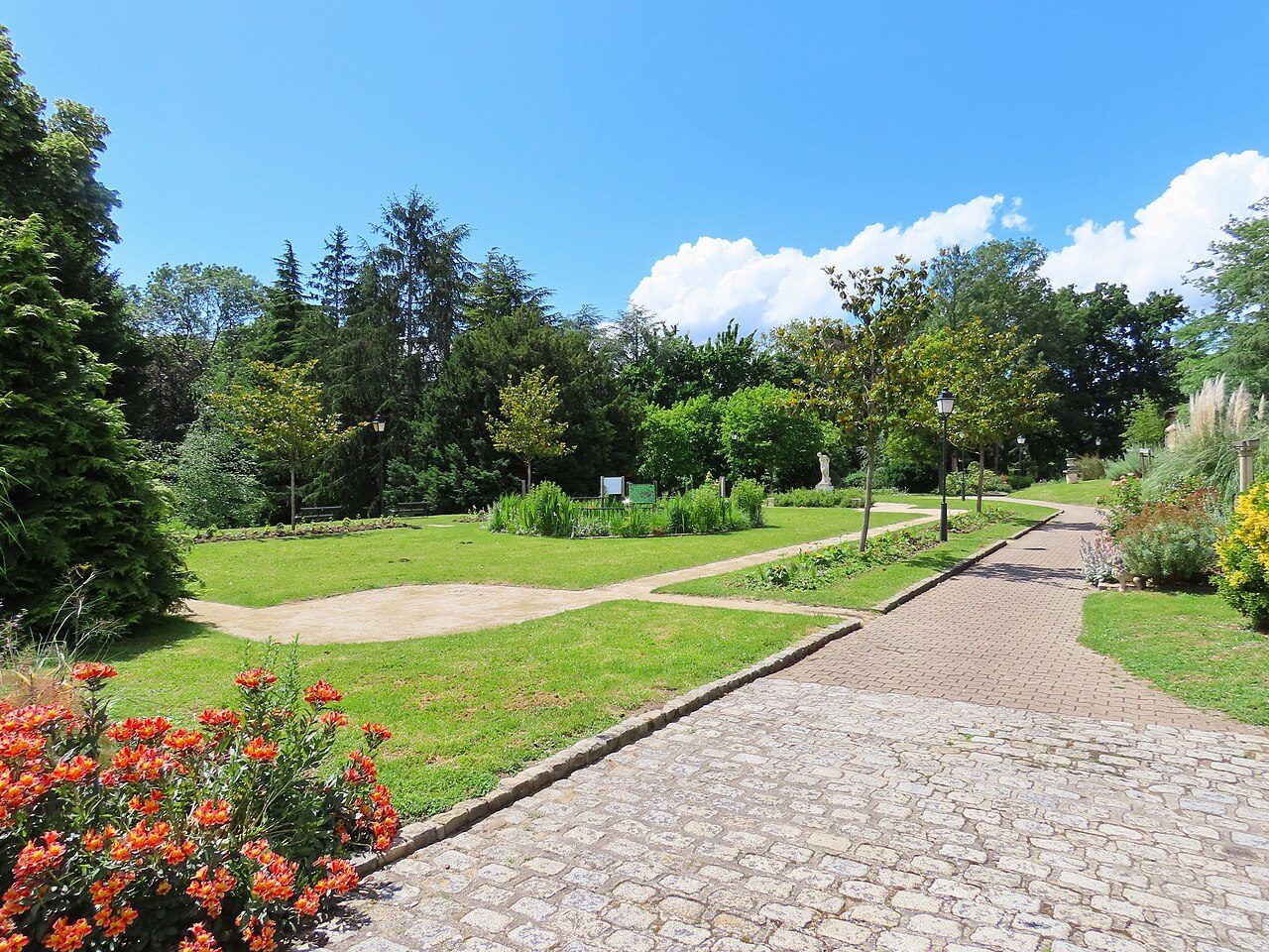 Parc municipal Gravelin à Champlan