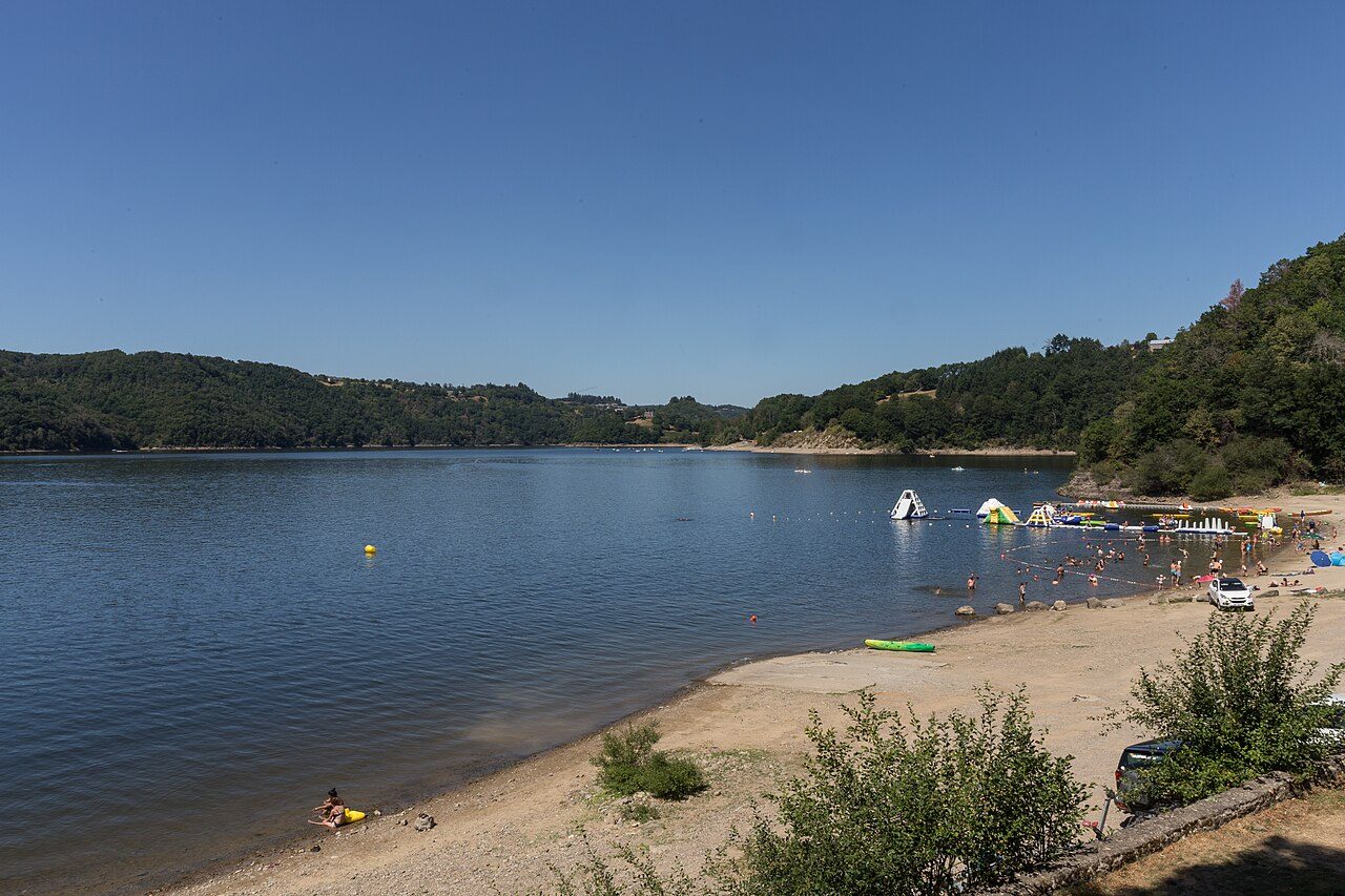 Plage de Val à Lanobre