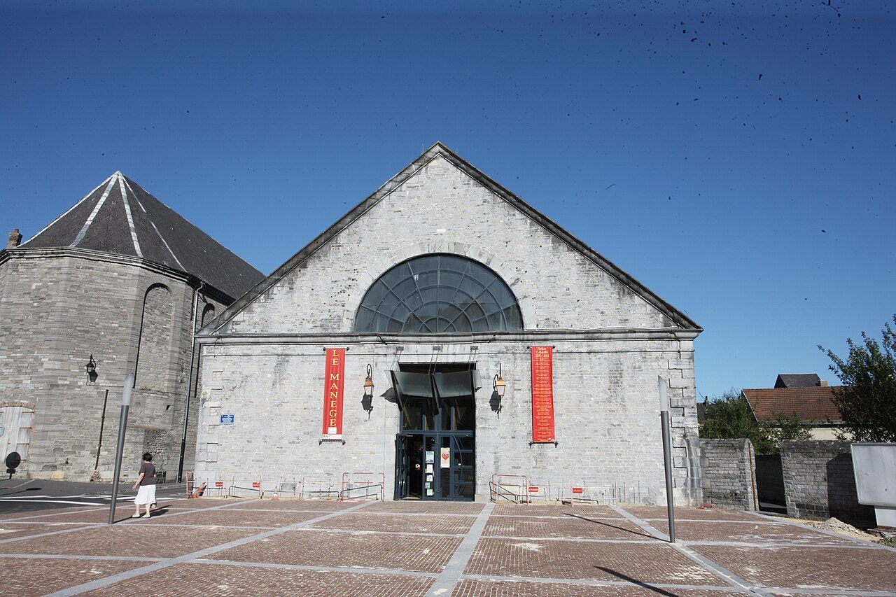 Ancien manège militaire