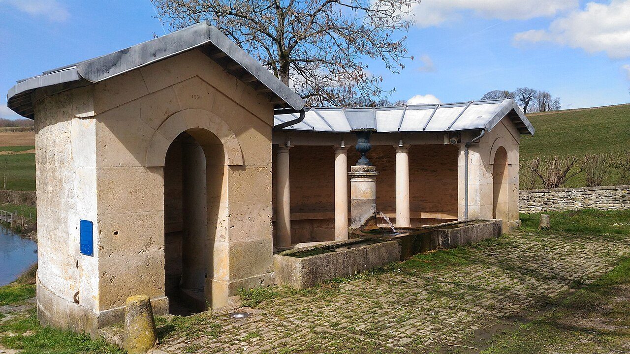 Lavoir de Blessey à Source-Seine