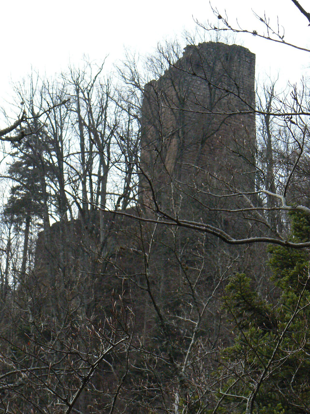 Ruines des Châteaux du Nideck