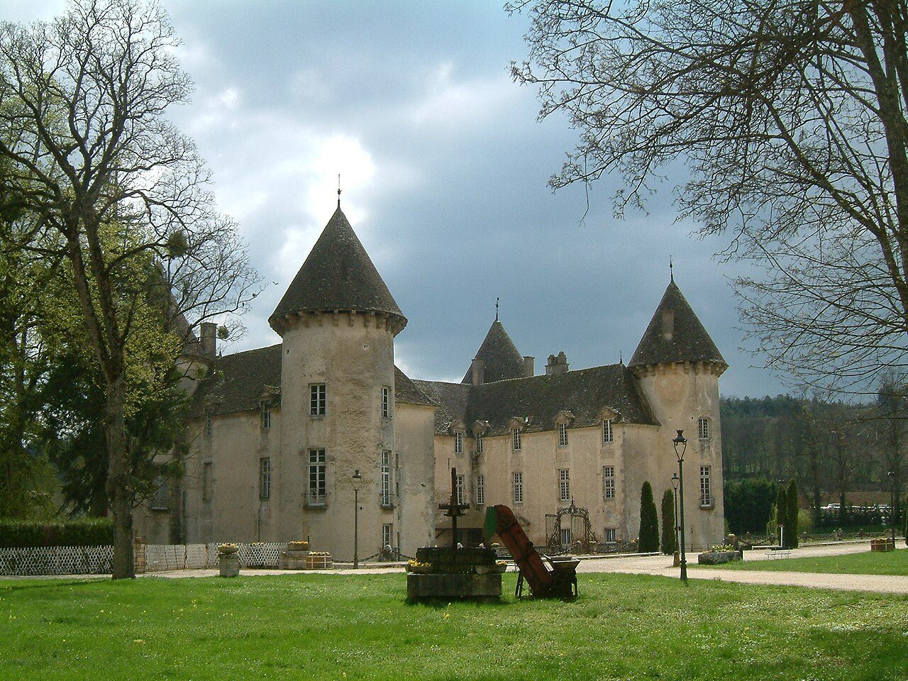 Château de Savigny à Savigny-lès-Beaune