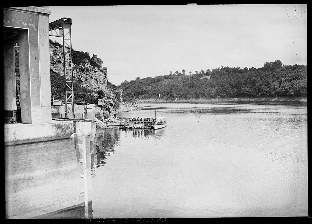 Lac d'Éguzon à Éguzon-Chantôme