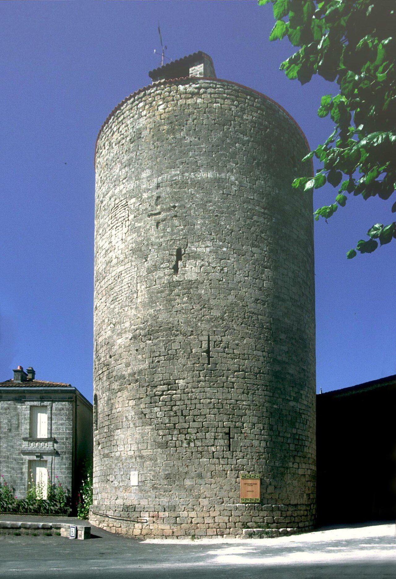 Le Château à Aulnay