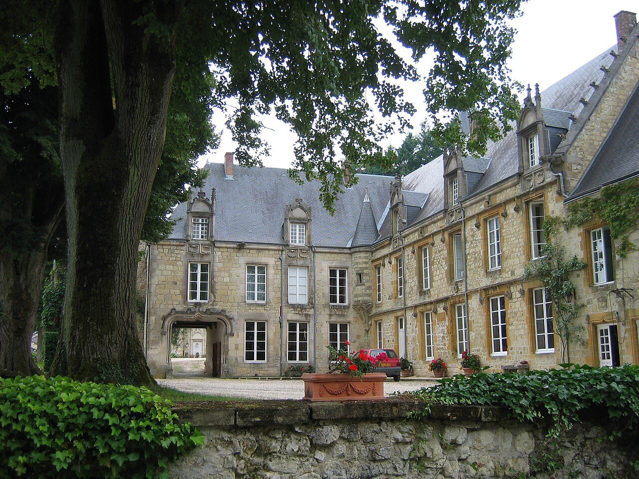 Château de Cornay à Cornay