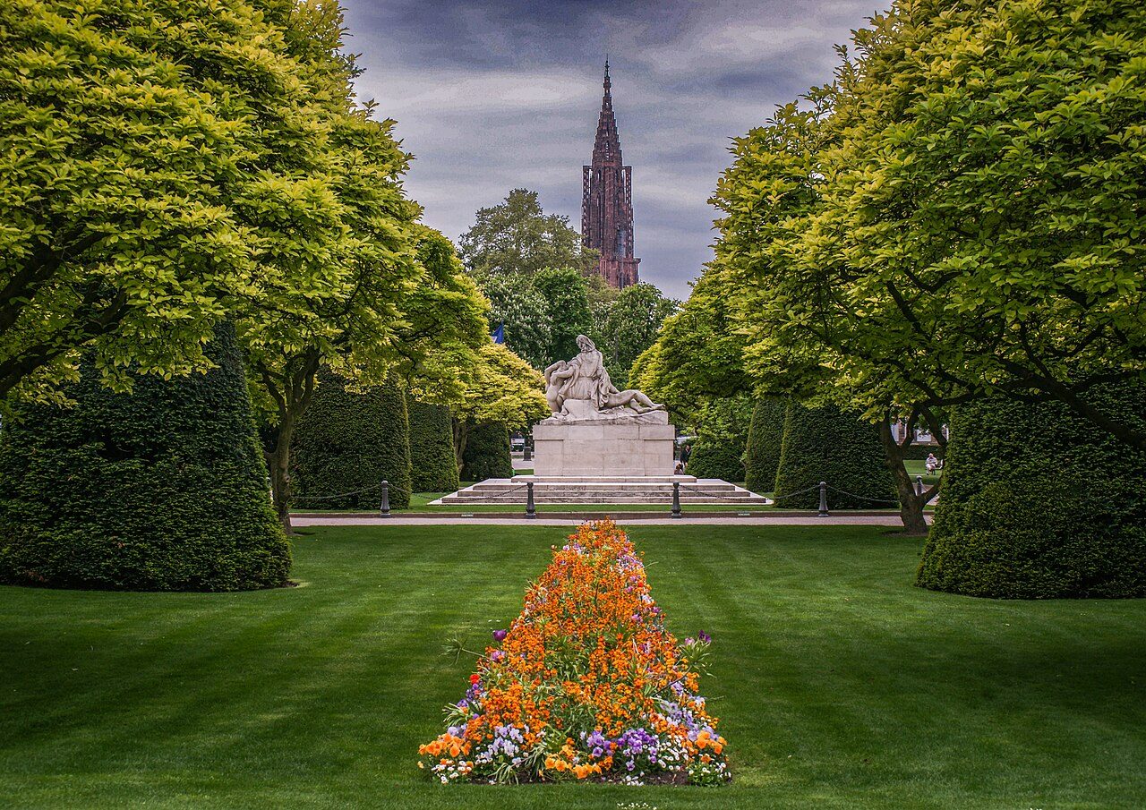 Le jardin de la place de la République