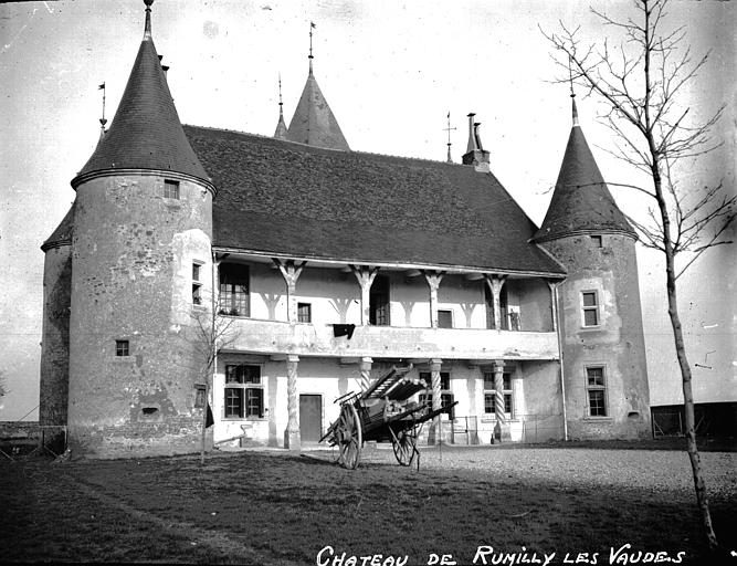 Le manoir des Tourelles à Rumilly-lès-Vaudes
