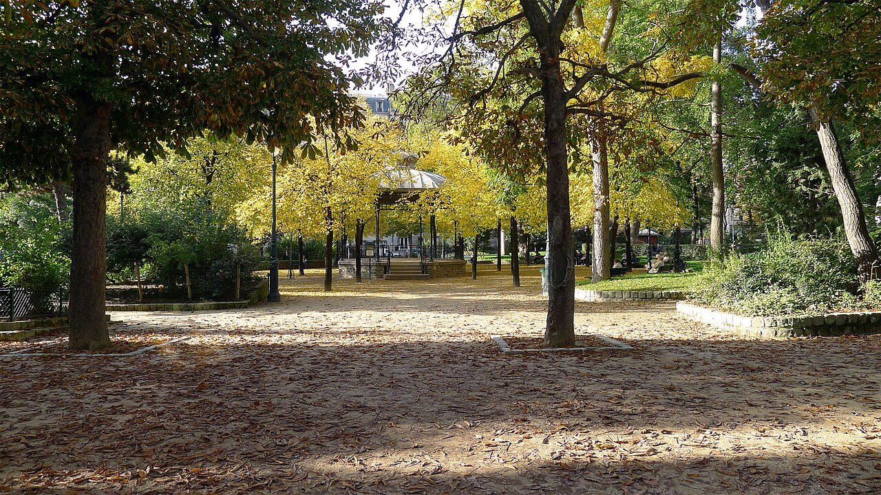 Square des Épinettes à Paris
