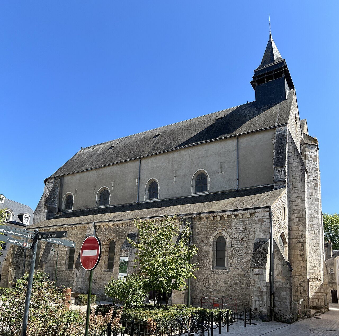 Collégiale Saint-Pierre-le-Puellier à Orléans