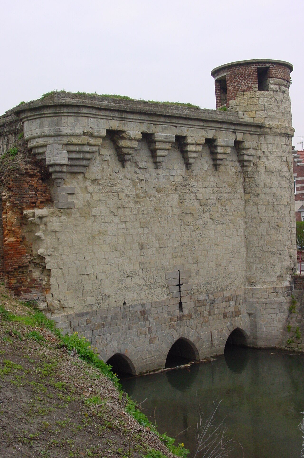 Tour des Arquets à Cambrai