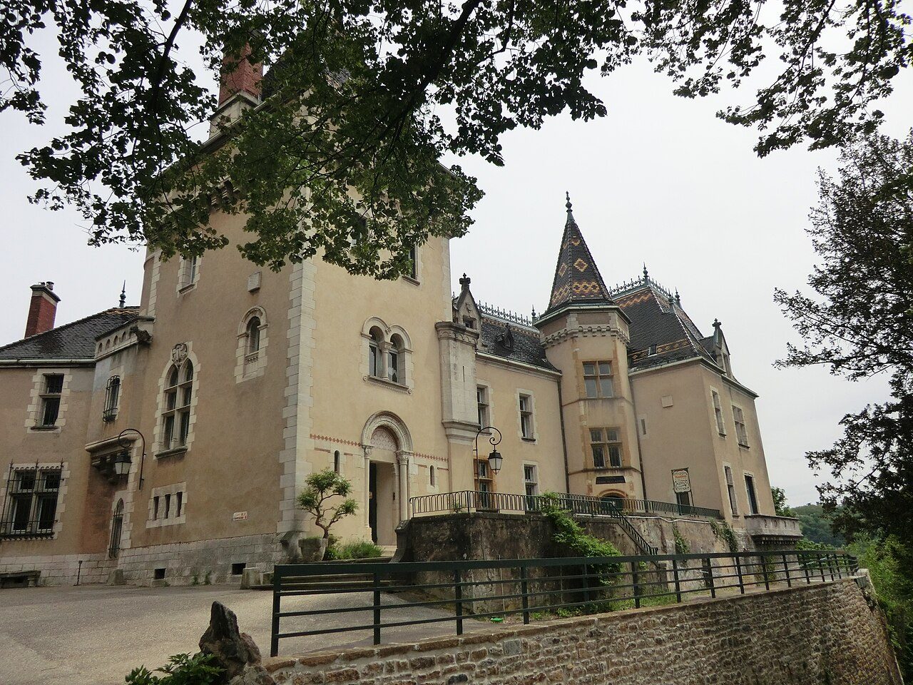 Château de Rochetaillée à Rochetaillée