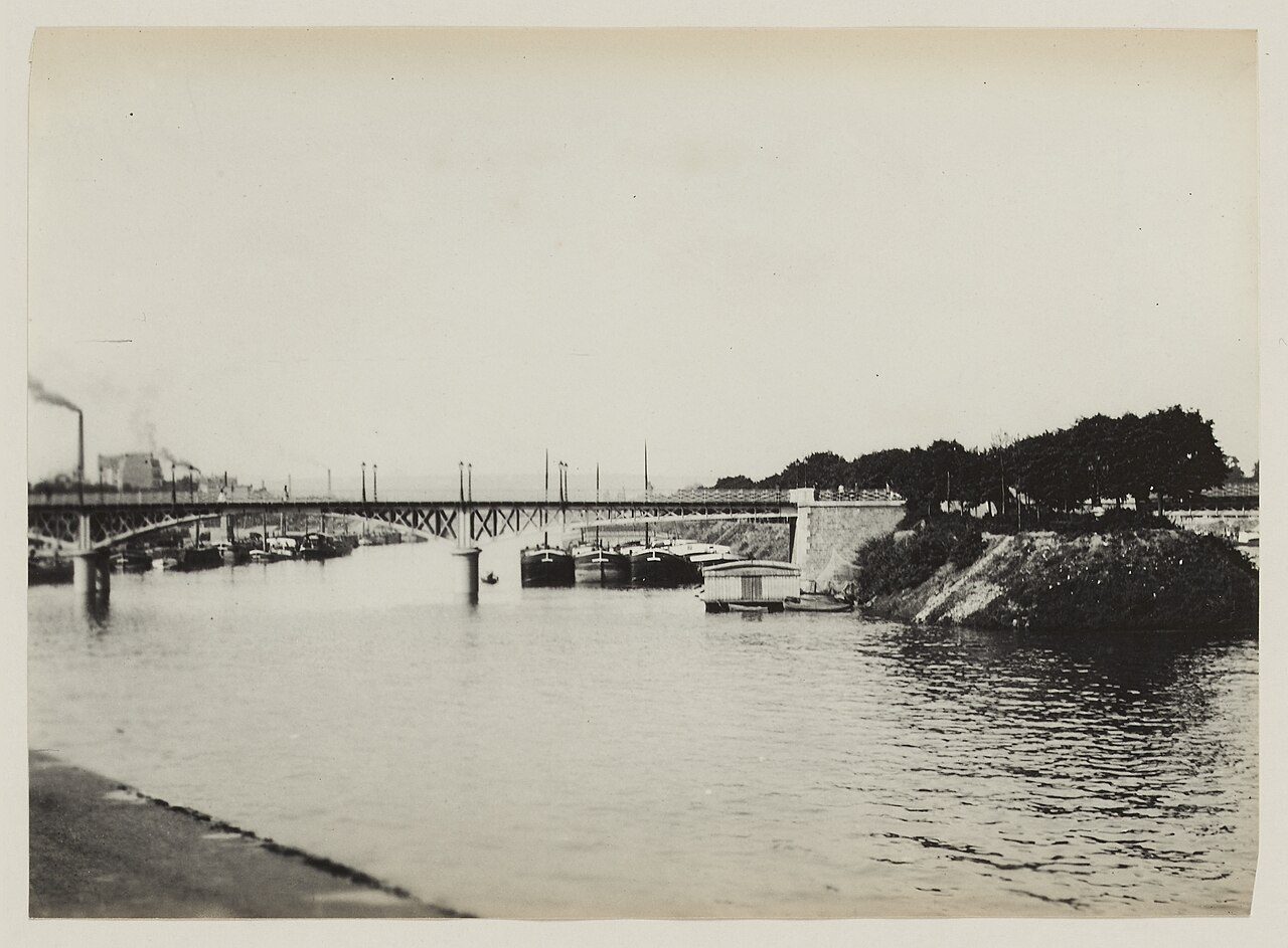L'île aux cygnes à Paris 15e Arrondissement