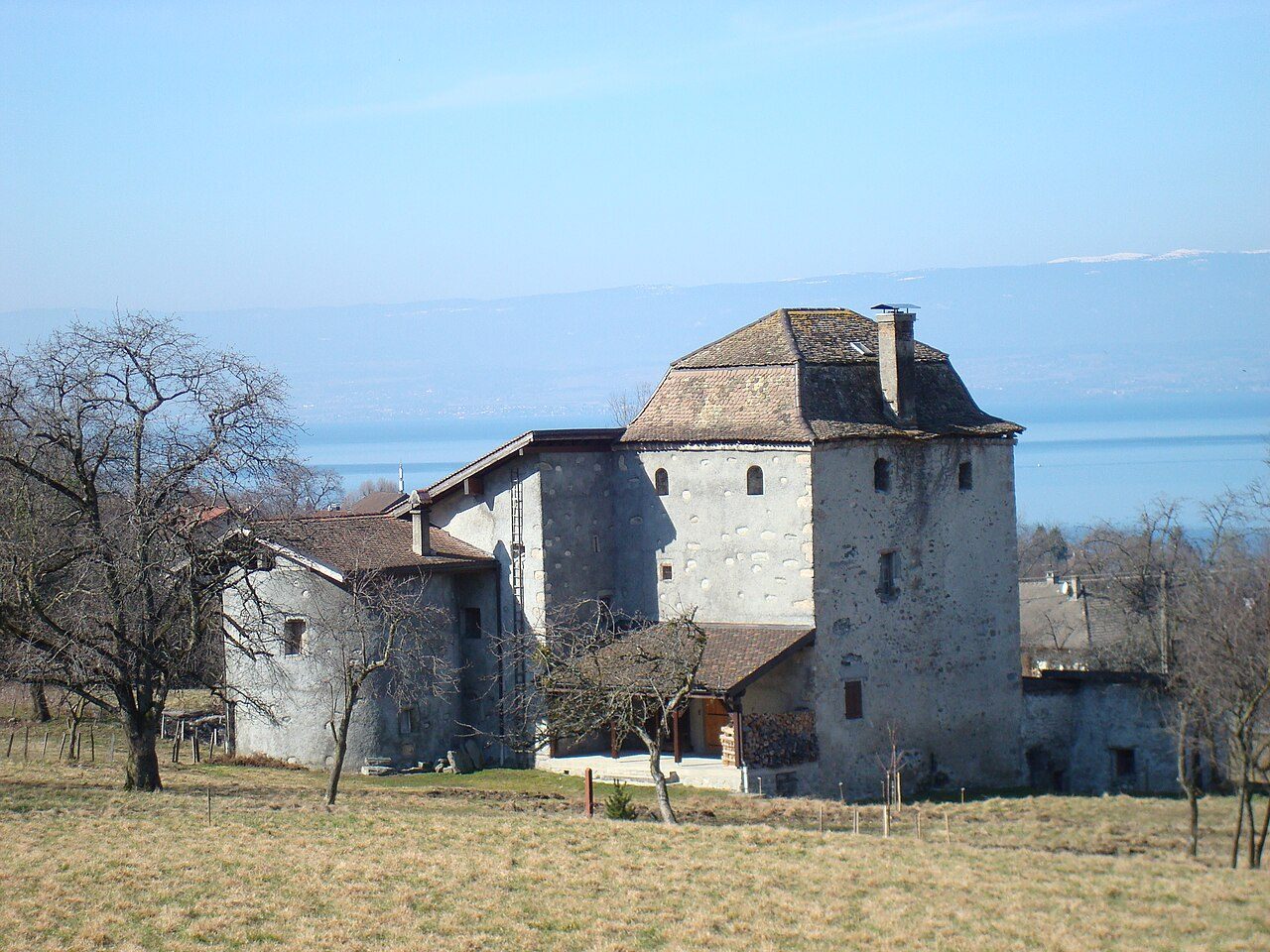Bibliothèque de Lugrin