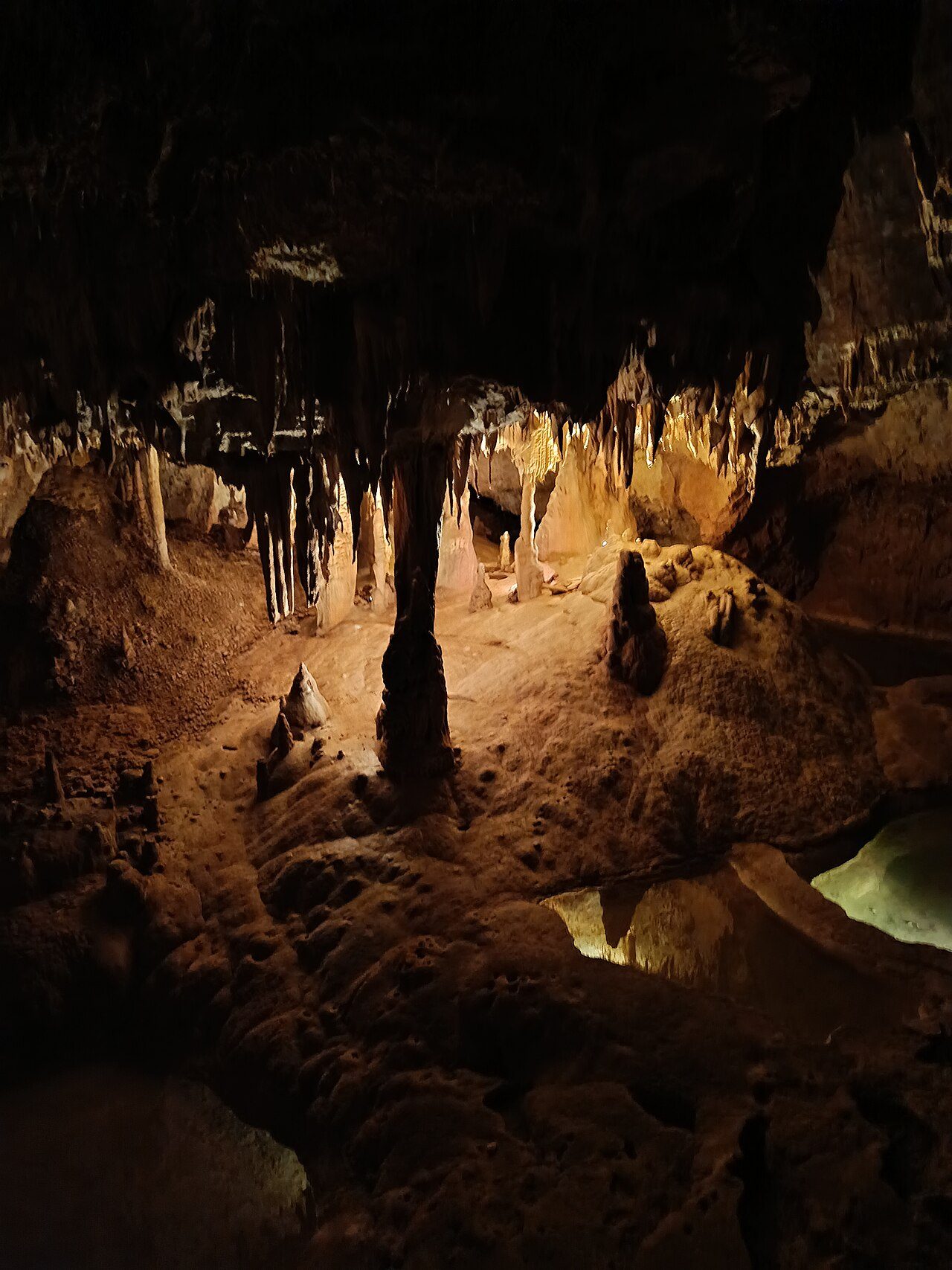 Grottes des Moidons à Molain