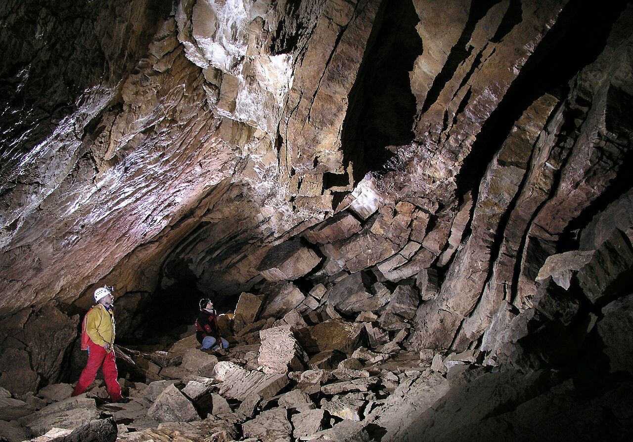 Grotte des Faux Monnayeurs