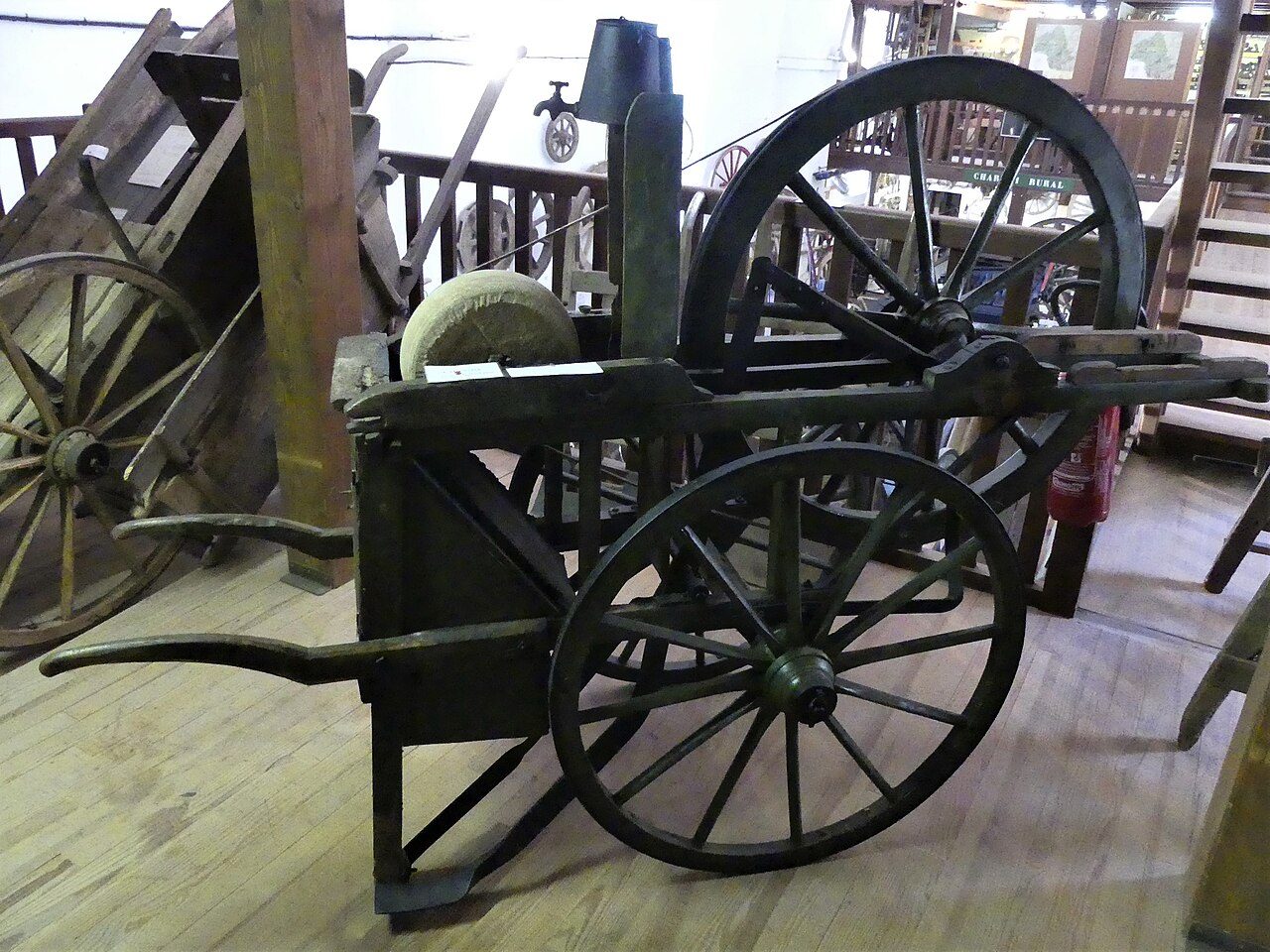MUSÉE DU CHARROI RURAL à Salmiech