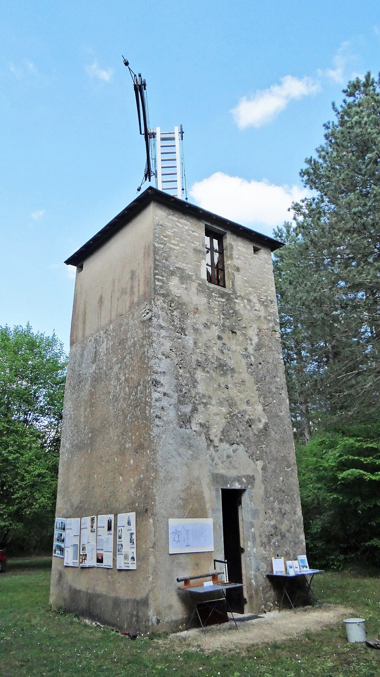 Tour de Télégraphe Chappe à Annoux
