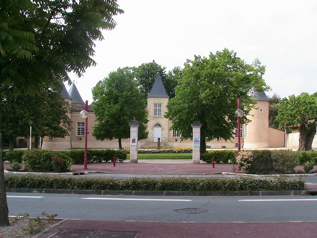 Centre d'art contemporain Château Lescombes à Eysines