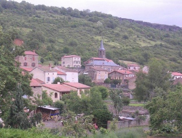 Village de Grenier-Montgon à Grenier-Montgon