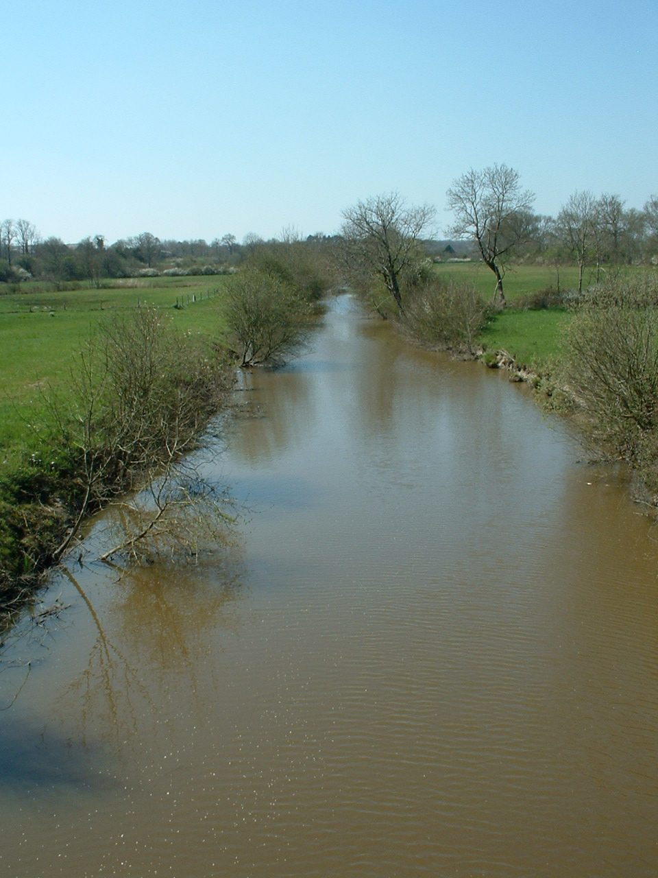 Le canal de Haute-Perche à Chaumes-en-Retz