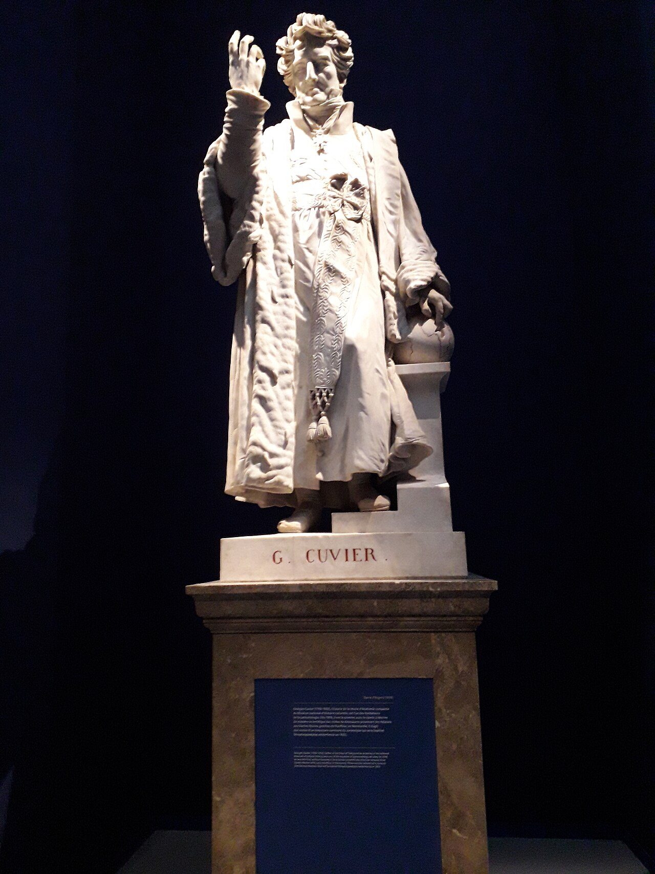 Galerie de minéralogie et de géologie - Muséum national d'histoire naturelle à Paris