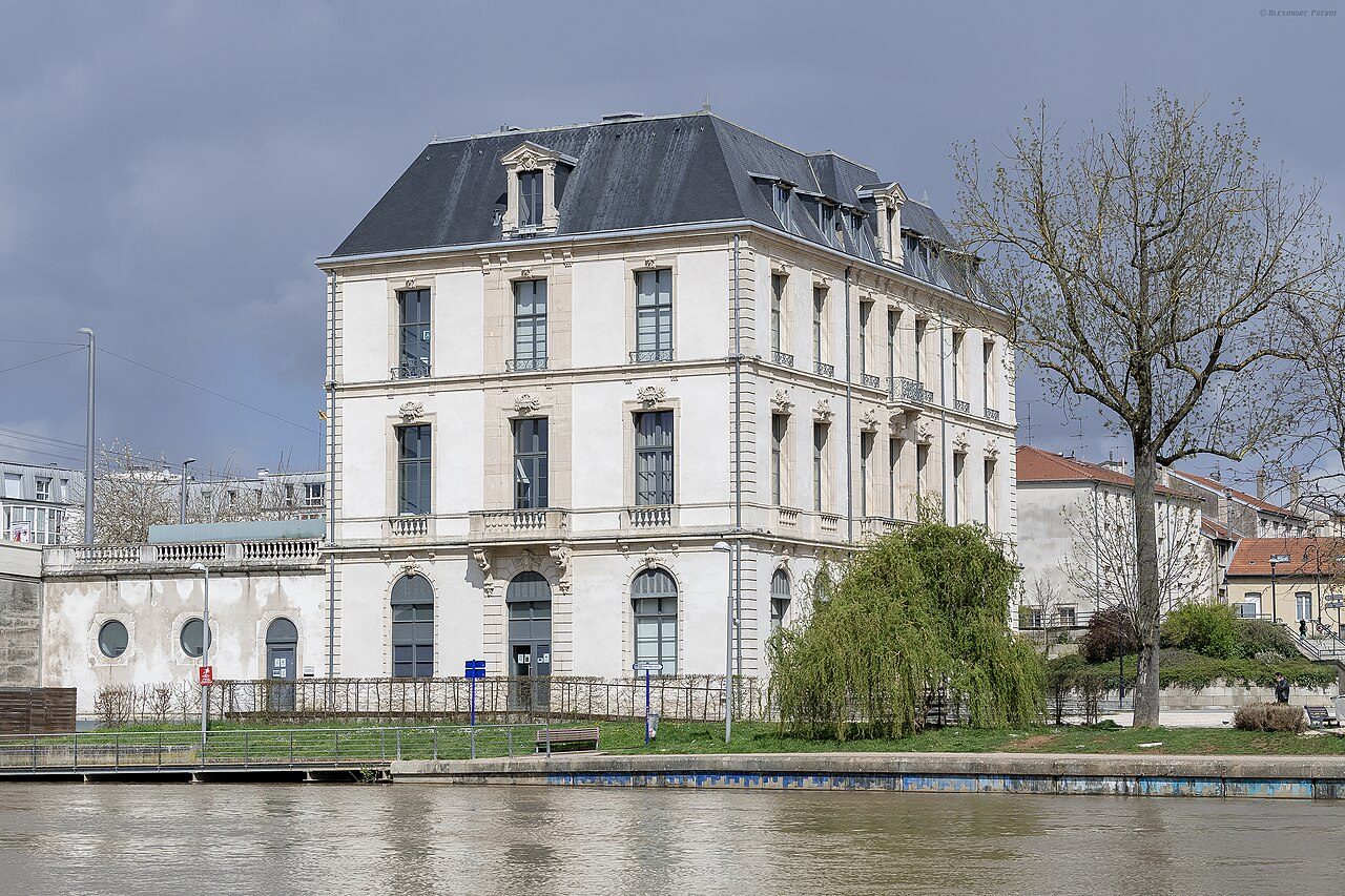 Bibliothèque Médiathèque le Château Centre Culturel