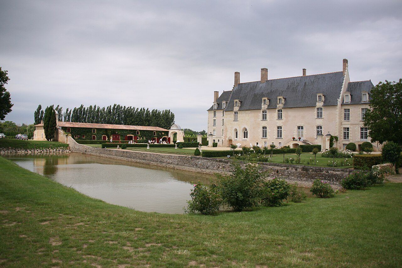 Château du Bois de Sanzay à Saint-Martin-de-Sanzay