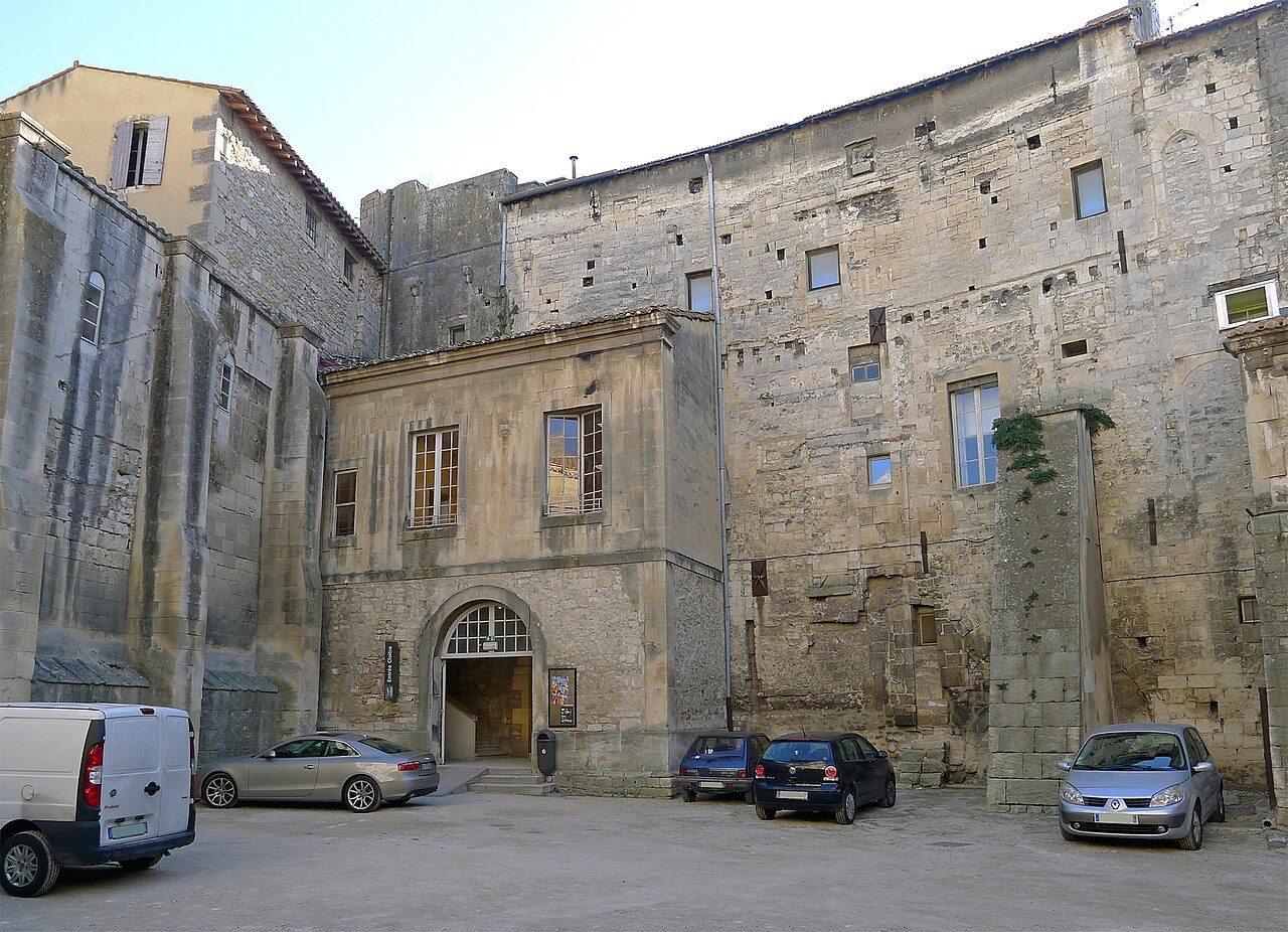 Palais de l'Archevêché à Arles