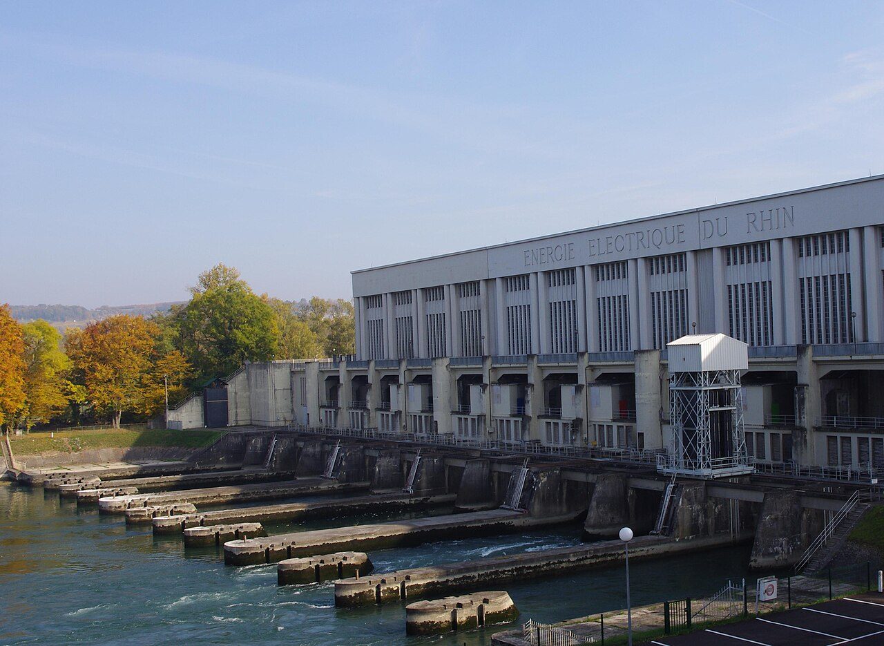Centrale hydroélectrique EDF à Kembs