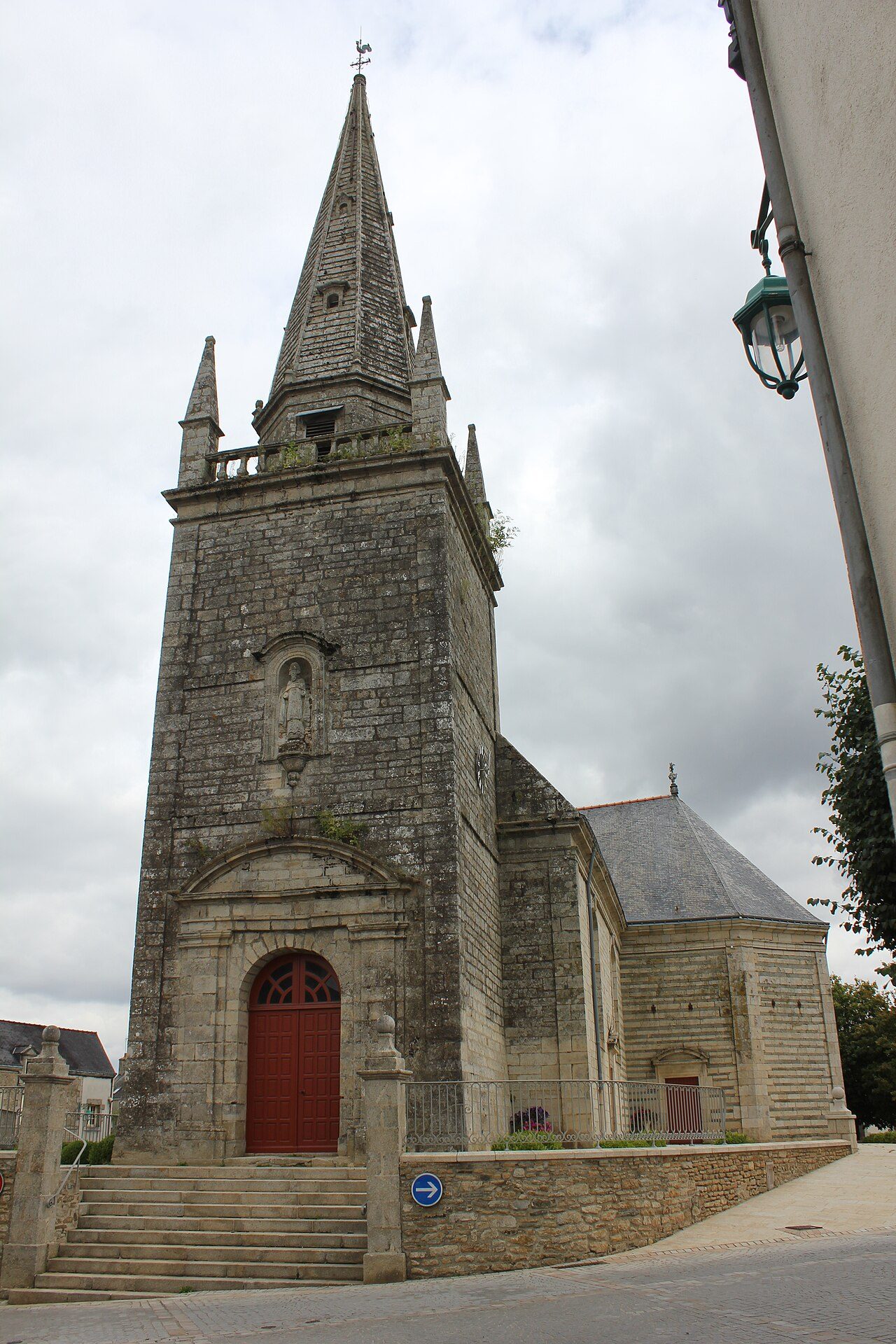 Le poirier de Moréac à Moréac